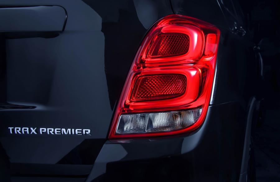 Детали экстерьера Chevrolet Trax Premier Midnight 2018 года  (MX) (фото 2 из 20)